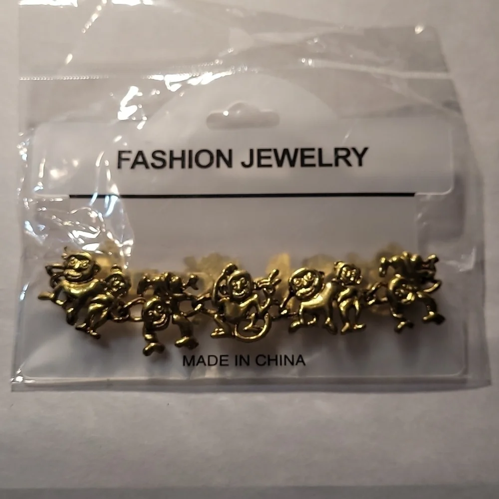 Fashion Monkey Bracelet NWOT